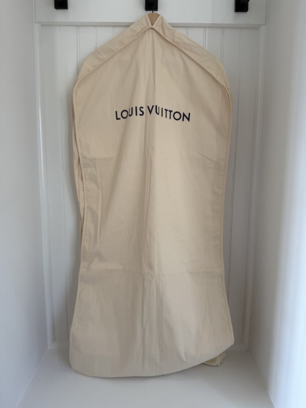 Louis Vuitton Garment Cover Dust Bag — Cream, 64in Full Length Suit Carrier